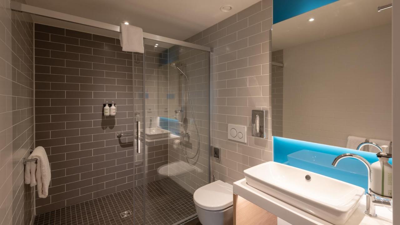 Holiday Inn Express - Munich North By Ihg Екстер'єр фото